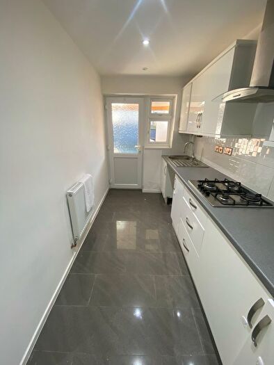 2 Bedroom Terraced House To Rent In Cotton Field, Hatfield, AL10