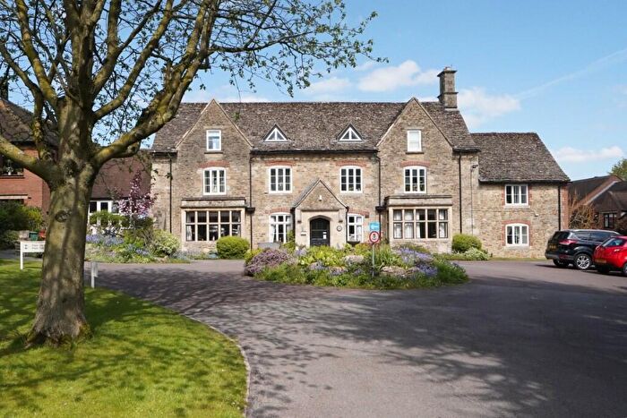 1 Bedroom Apartment For Sale In Parsonage Court, Highworth, SN6
