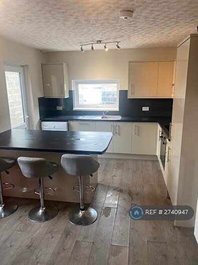 4 Bedroom Terraced House To Rent In Dale Road, Plymouth, PL4