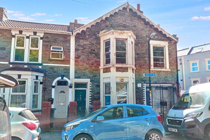 1 Bedroom Flat For Sale In First Floor Flat, Gordon Road, St. Pauls, Bristol, BS2