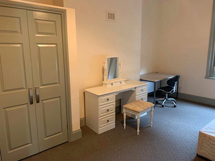1 Bedroom House To Rent In Talbot Street, Nottingham, NG1