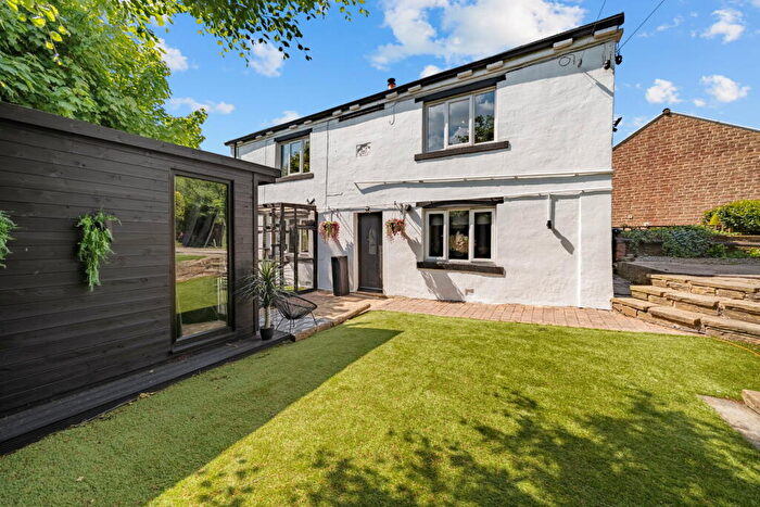 3 Bedroom Detached House For Sale In Jester Cottage, Queensbury, BD13
