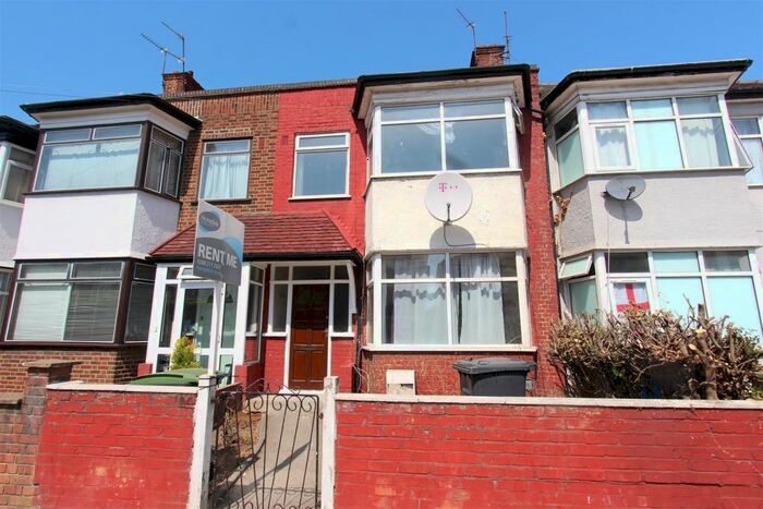 3 Bedroom Terraced House To Rent In Perth Road, Wood Green, N22