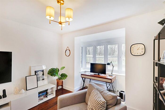 4 Bedroom Detached House For Sale In The Square, High Street, Leigh, Tonbridge, TN11