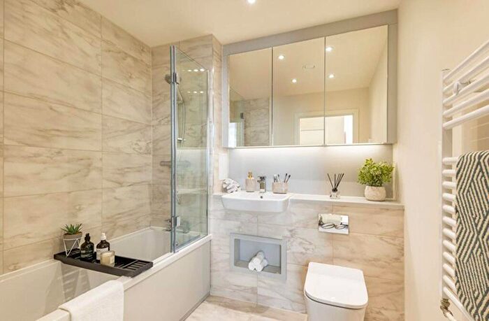 2 Bedroom Flat For Sale In Eastman Village, Harrow, HA1