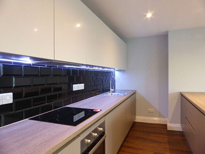 1 Bedroom Flat To Rent In Old Steine, Brighton, BN1