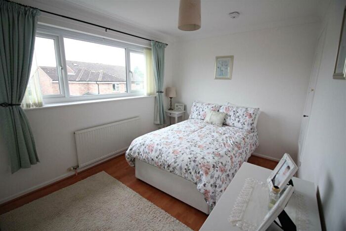 2 Bedroom Semi-Detached House For Sale In Invargarry Close, Garforth, Leeds, LS25
