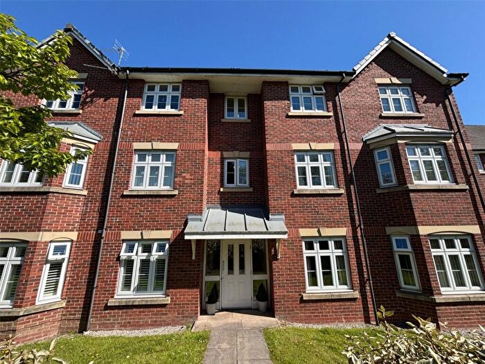 2 Bedroom Apartment For Sale In Brattice Drive, Pendlebury, Swinton, Manchester, M27