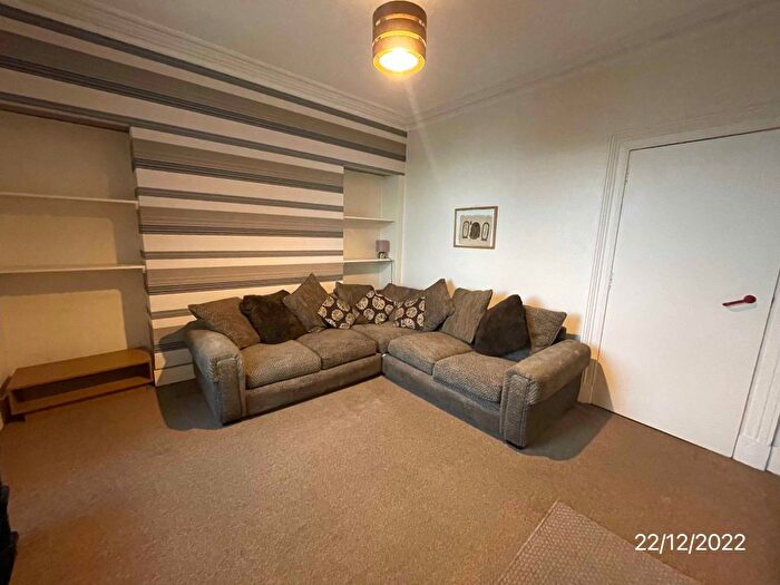 1 Bedroom Flat To Rent In Victoria Road, First Floor Right, Aberdeen, AB11