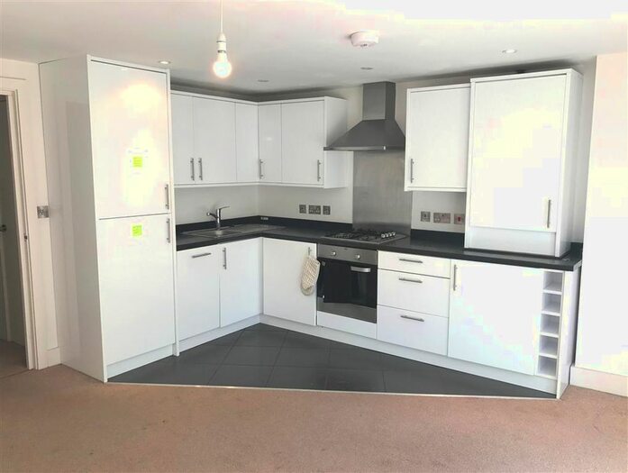 1 Bedroom Flat To Rent In Wellesley Road, Sutton, SM2