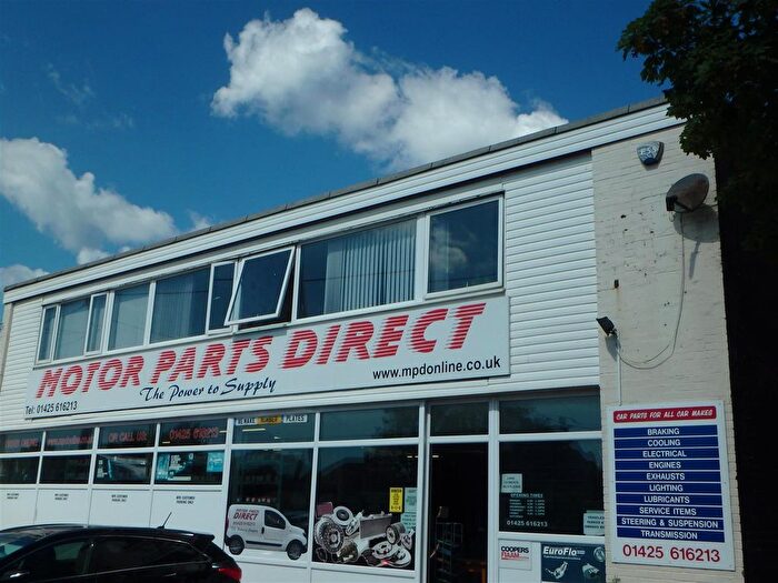 3 Bedroom Flat To Rent In Old Milton Road, New Milton, BH25