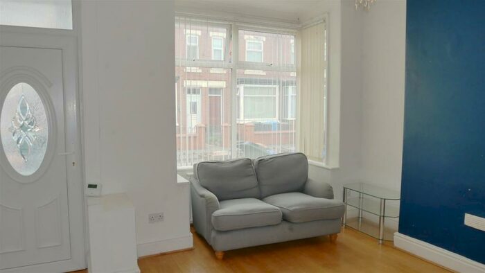 2 Bedroom Terraced House To Rent In Beeley Street, Salford, M6