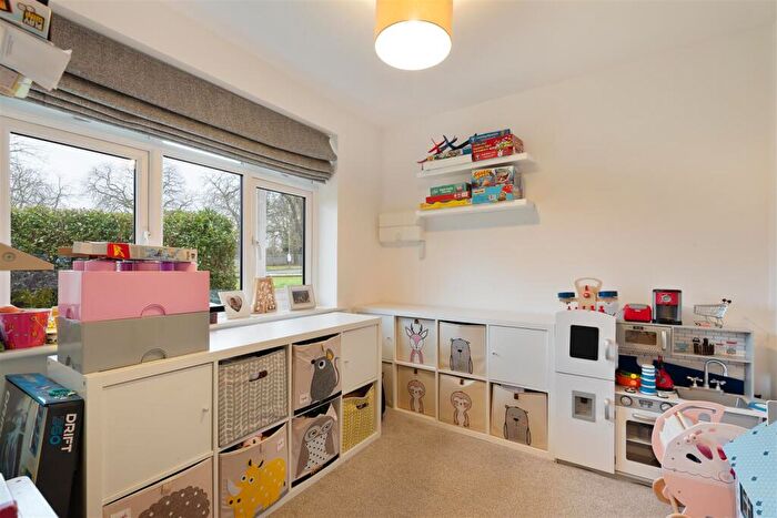 4 Bedroom Detached House For Sale In Titus Way, Keynsham, Bristol, BS31