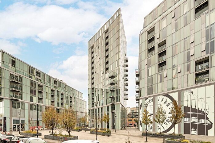 2 Bedroom Apartment To Rent In Vertex Tower, Harmony Place, London, SE8