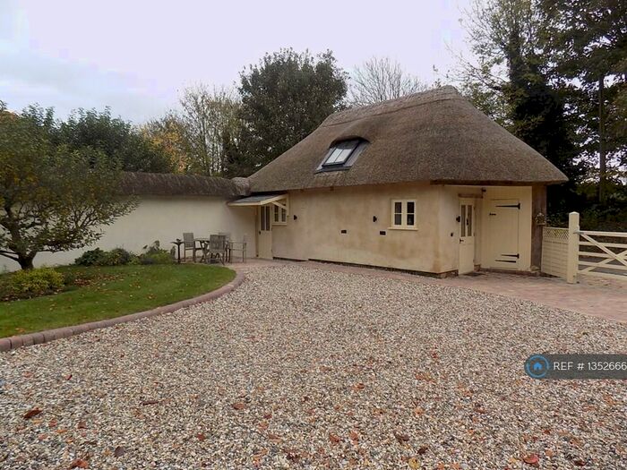 1 Bedroom Detached House To Rent In Tufton, Tufton, Whitchurch, RG28