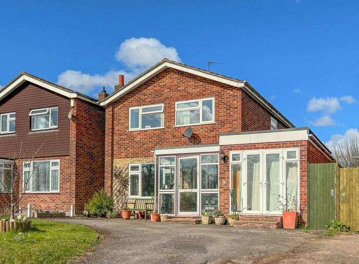 4 Bedroom Detached House For Sale In Green Lane, Ewelme, OX10