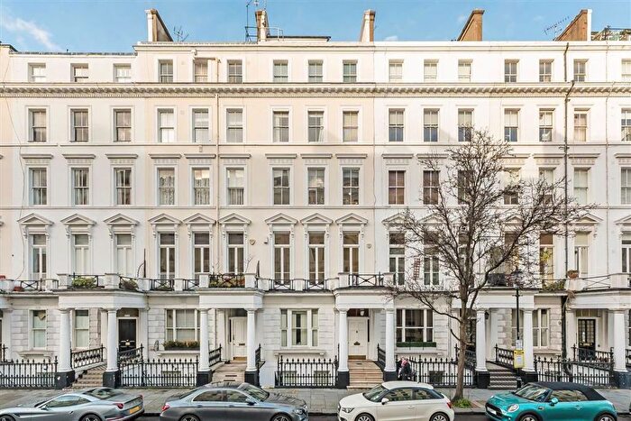 3 Bedroom Flat For Sale In Lexham Gardens, Kensington, W8
