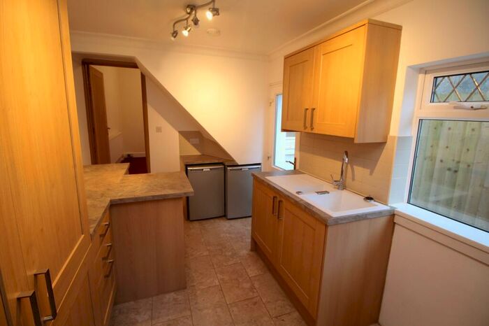 3 Bedroom House To Rent In Pomeroy Street, Cardiff, CF10