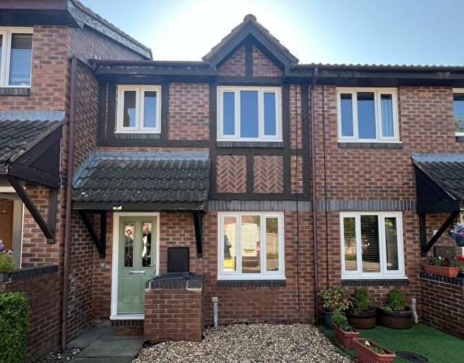 2 Bedroom Terraced House To Rent In Alexander Place, Lancashire, PR2