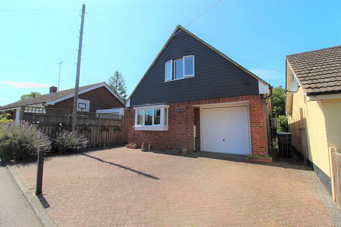 2 Bedroom Detached House For Sale In Aerodrome Road, Bekesbourne, Canterbury, CT4