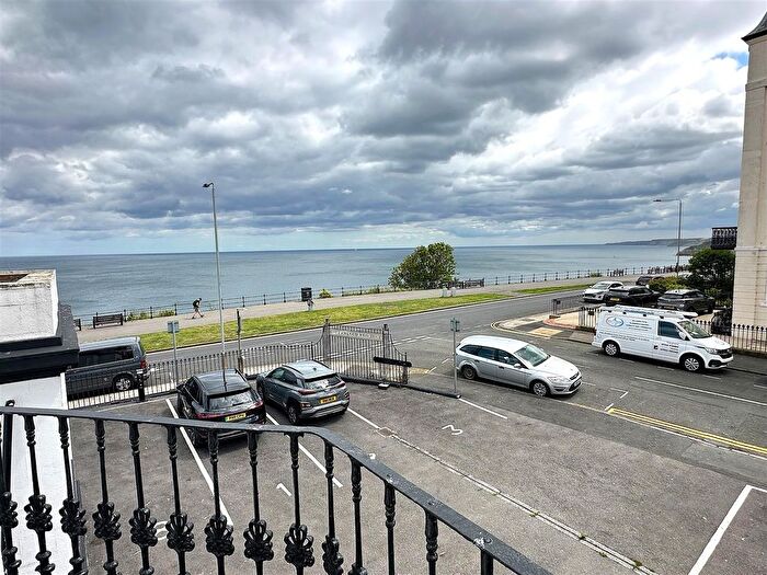 2 Bedroom Flat For Sale In Esplanade, Scarborough, YO11