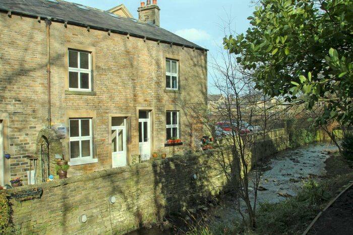 2 Bedroom Terraced House To Rent In Brookside, Skipton, BD23