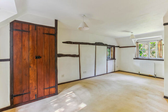 4 Bedroom Detached House For Sale In Watchet Lane, Little Kingshill, HP16