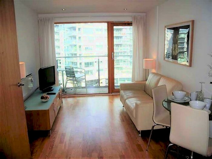 1 Bedroom Flat To Rent In La Salle, Chadwick Street, Hunslet, LS10