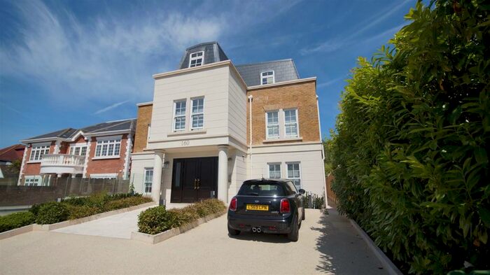 2 Bedroom Penthouse To Rent In Manor Road, Chigwell, IG7