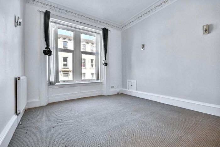 1 Bedroom Flat To Rent In Dempster Street, Inverclyde, Greenock, PA15