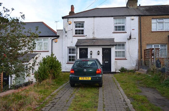 1 Bedroom Flat To Rent In Mount Pleasant Cottages, Southgate, N14
