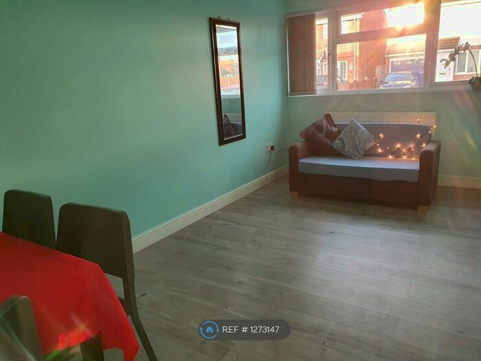 3 Bedroom Terraced House To Rent In Redditch Walk, Coventry CV2