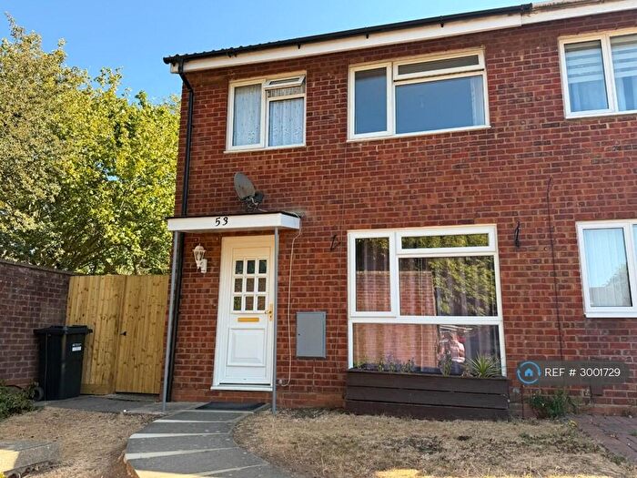 3 Bedroom Semi-Detached House To Rent In Westhill, Milton Keynes, MK14