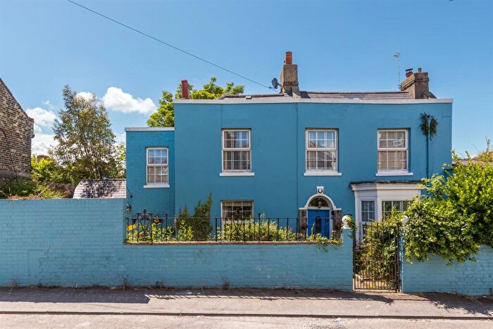 5 Bedroom Detached House For Sale In Booth Place, Margate, CT9