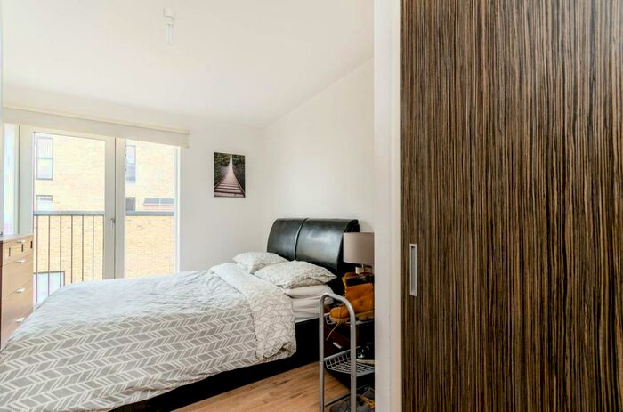 1 Bedroom Flat To Rent In Conington Road, Lewisham, London, SE13