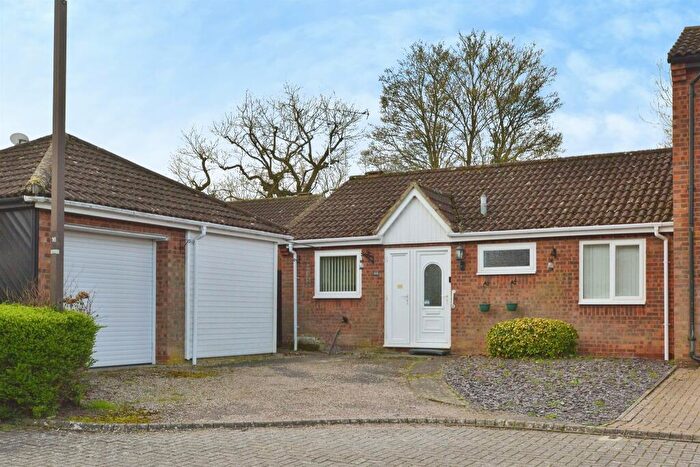 2 Bedroom Semi-Detached Bungalow For Sale In Kirtlington, Downhead Park, Milton Keynes, MK15