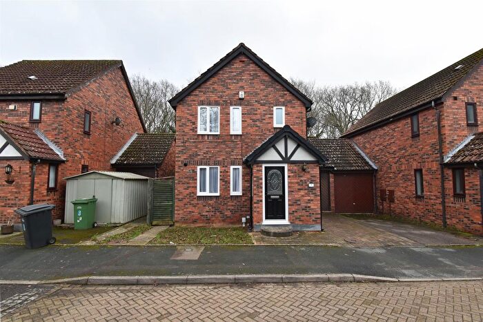 3 Bedroom Link Detached House For Sale In Albourne Close, St. Leonards-On-Sea, TN38