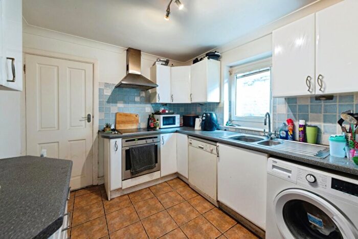 2 Bedroom Flat For Sale In Granada Road, Southsea, Hampshire, PO4