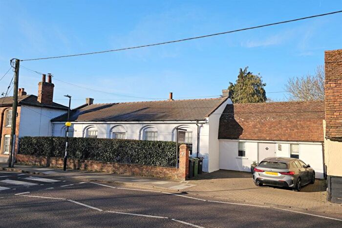4 Bedroom Link Detached House For Sale In Church Lane, Bocking, Braintree, CM7