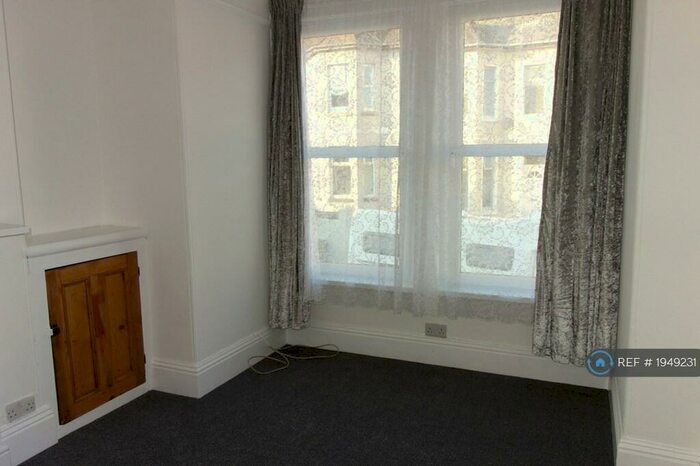 1 Bedroom Flat To Rent In Ashford Rd, Plymouth, PL4