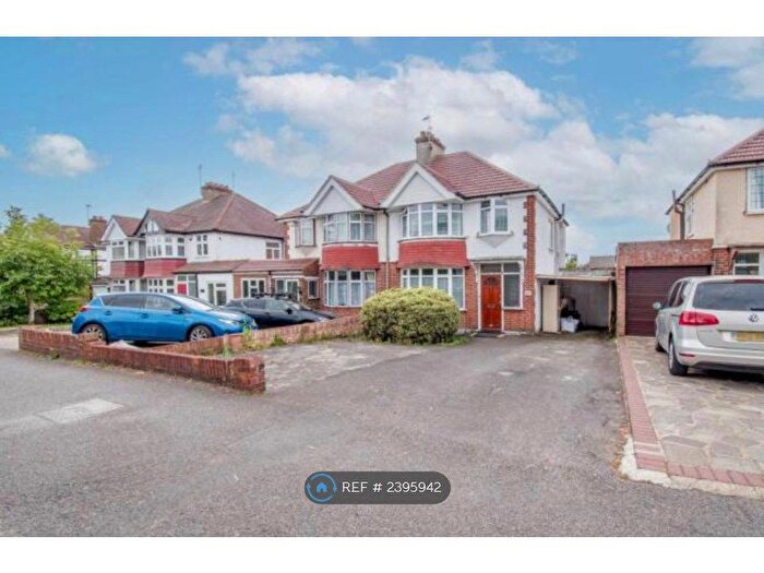 3 Bedroom Semi-Detached House To Rent In Pinner Road, Northwood, HA6