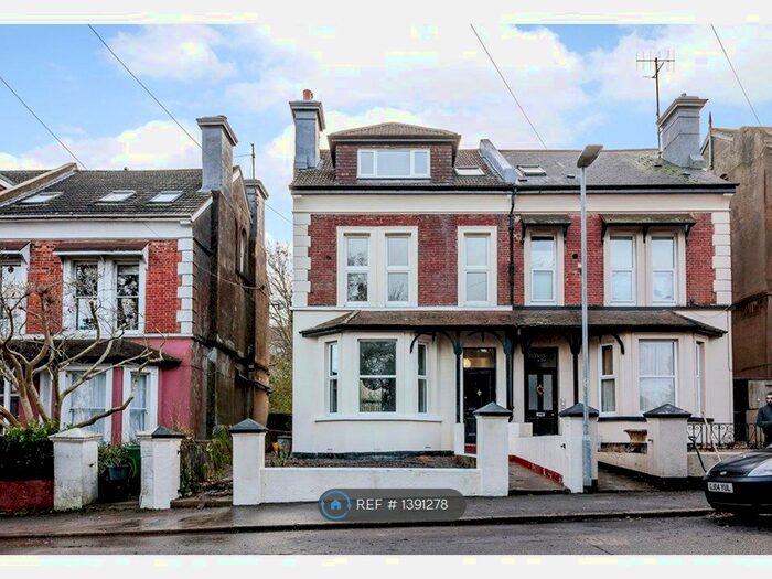 4 Bedroom Semi-Detached House To Rent In Upper Park Road, St. Leonards-On-Sea, TN37