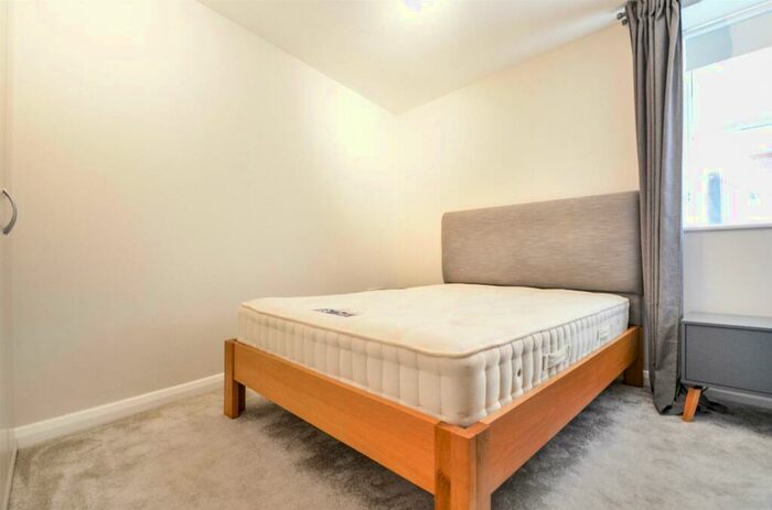 2 Bedroom Apartment To Rent In Weekday Cross, Pilcher Gate, NG1