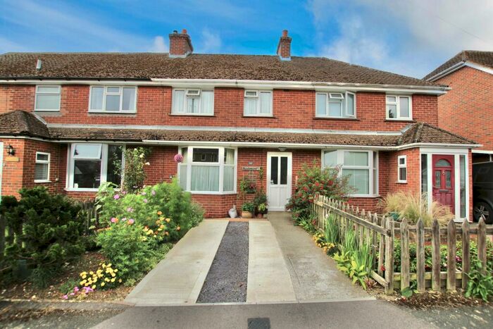 3 Bedroom Terraced House For Sale In Union Road, Bridge, Canterbury, CT4