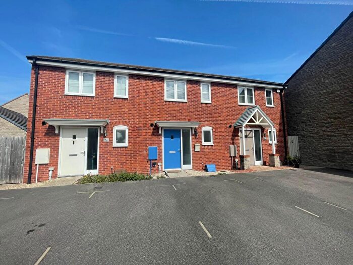 2 Bedroom House To Rent In Little Ground, Purton, Swindon, SN5