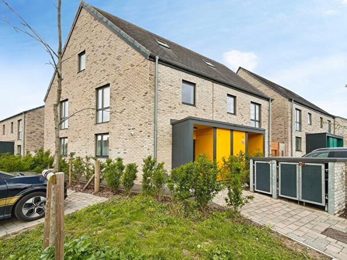 4 Bedroom Semi Detached House To Rent In Bramble Road - Southmead, BS10