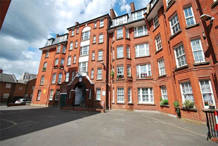 1 Bedroom Flat To Rent In Rodney Road, Elephant & Castle, SE17