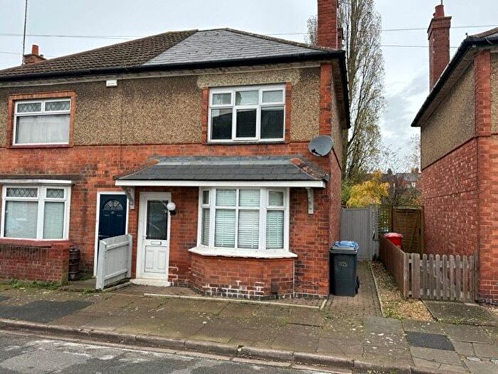 3 Bedroom Property To Rent In Cambridge Street, Kettering, NN16