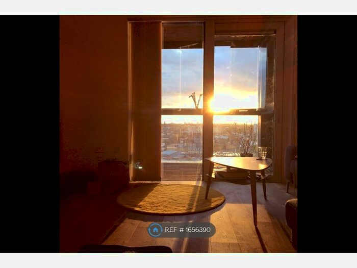 1 Bedroom Flat To Rent In Dalston Square, London, E8