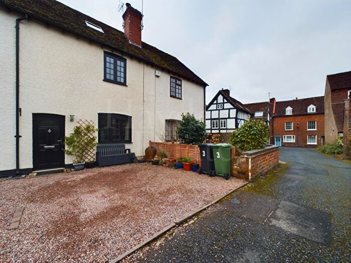 3 Bedroom Terraced House For Sale In Burlton's Terrace, Bewdley, DY12